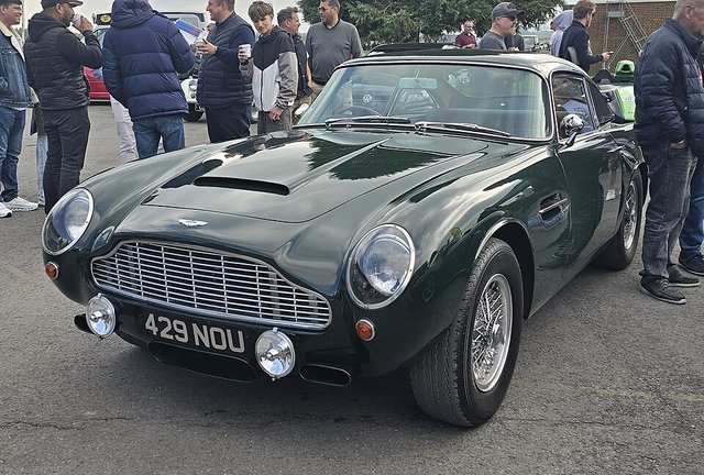 ASTON MARTIN DB4 1958-1963
