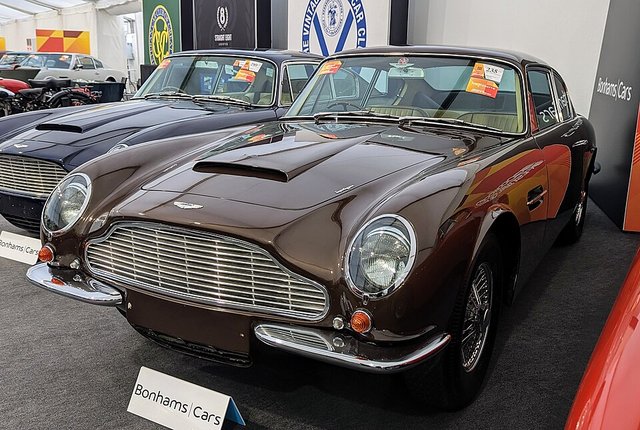 ASTON MARTIN DB6 1969-1971