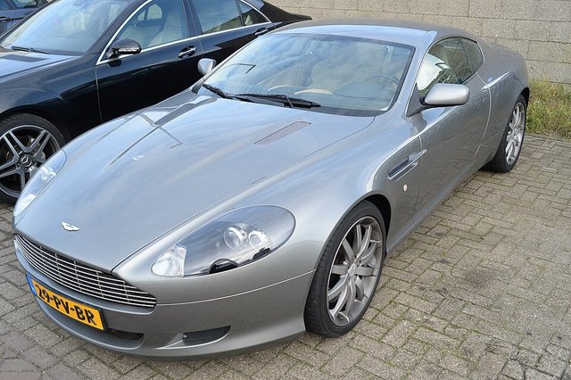 ASTON MARTIN DB9 2004-2016