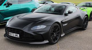 ASTON MARTIN V12 Vantage 2022-2024