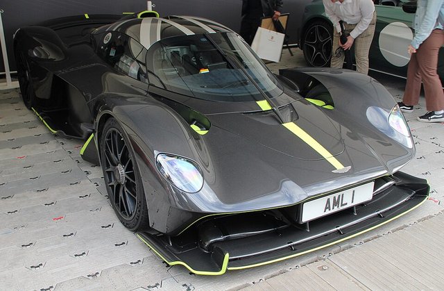 ASTON MARTIN Valkyrie 2021-heden