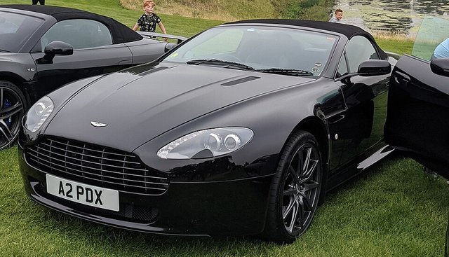 ASTON MARTIN Volante 2007-2017