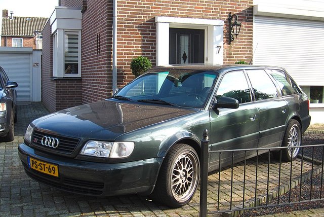 AUDI S6 1994-1997
