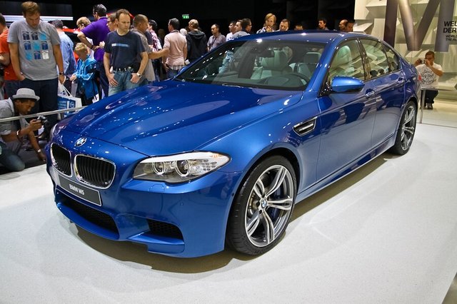 BMW M5 2011-2016