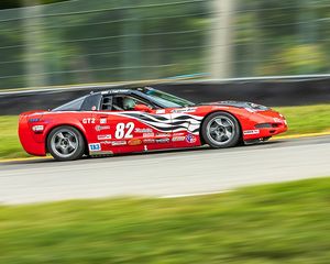 CHEVROLET Corvette