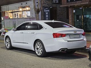 CHEVROLET Impala