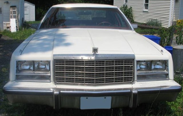 CHRYSLER Newport