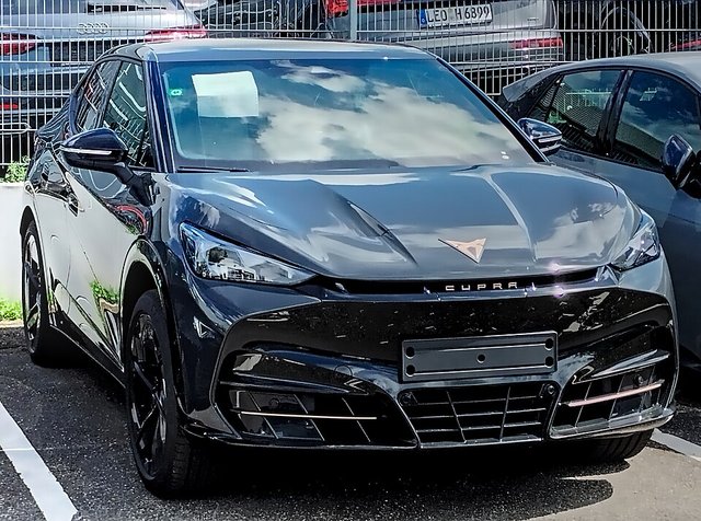 CUPRA Tavascan