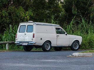 FORD Escort