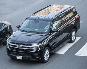 FORD Expedition 2018-2024