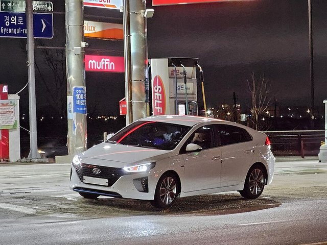 HYUNDAI Ioniq 2016-2022