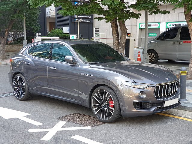 MASERATI Levante 2016-2024