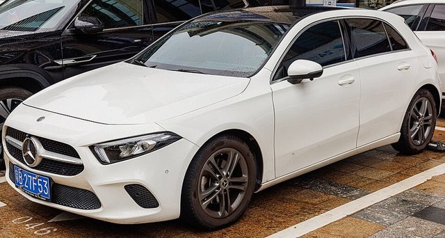 MERCEDES-BENZ A-Class