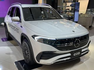 MERCEDES-BENZ EQB