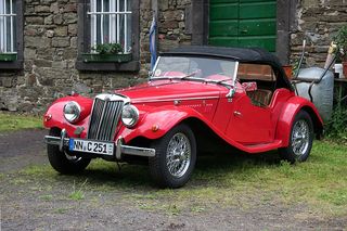 MG TF