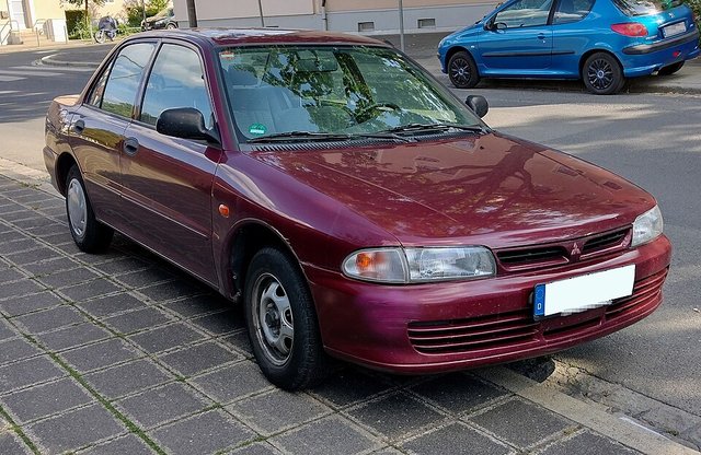 MITSUBISHI Lancer 1996-2000