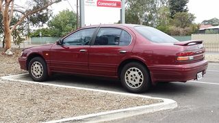 NISSAN Maxima