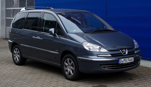 PEUGEOT 807