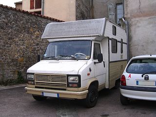 PEUGEOT J5
