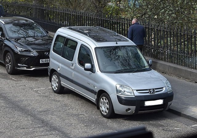 PEUGEOT Partner 1996-2008