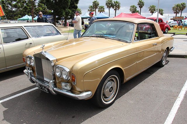 ROLLS ROYCE Silver Shadow 1965-1977