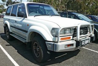 TOYOTA Land Cruiser