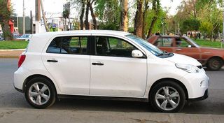 TOYOTA Urban Cruiser