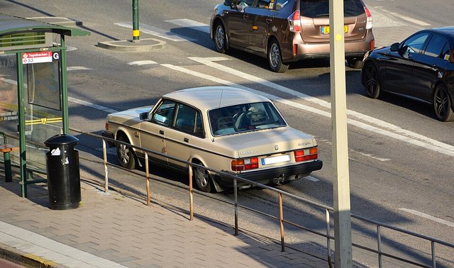 VOLVO 240 1974-1993