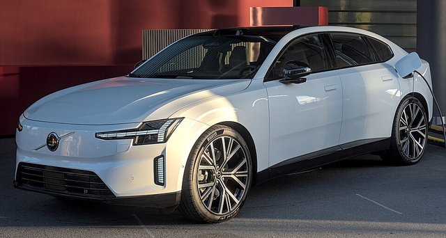VOLVO ES90 2025-heden